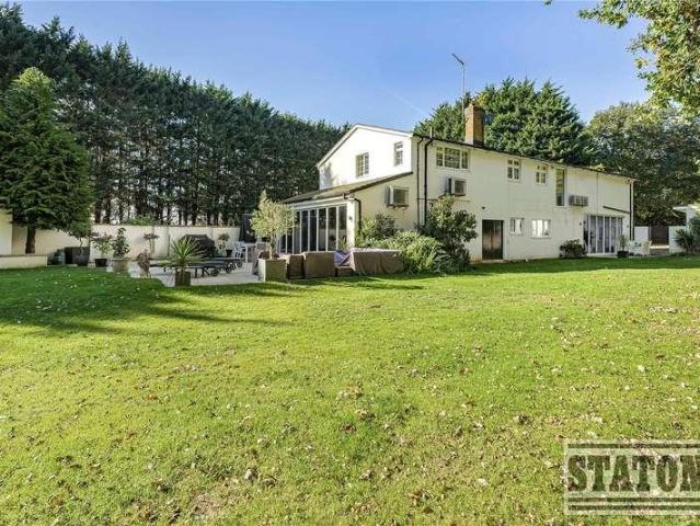 House for sale in Fretherne, Hertfordshire