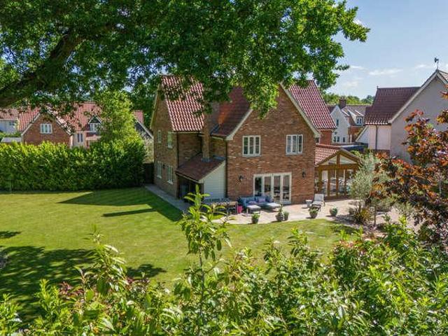House for sale in Eastbridge, Suffolk