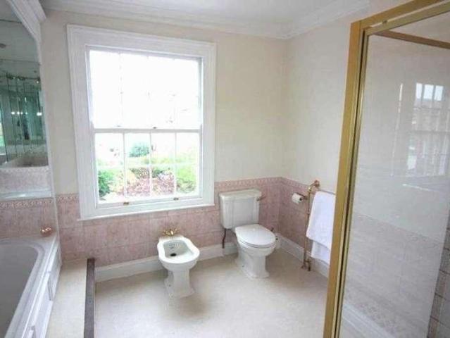 House for sale in Clewer Village, Windsor