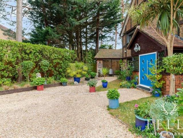 House for sale in Avon Castle, St Ives