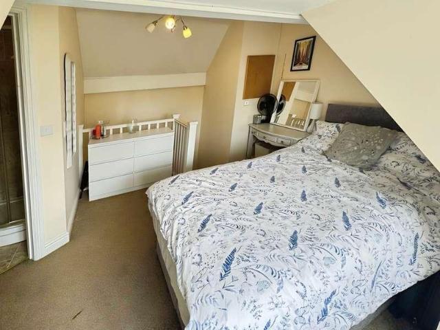 House for sale in Hall Green, West Midlands