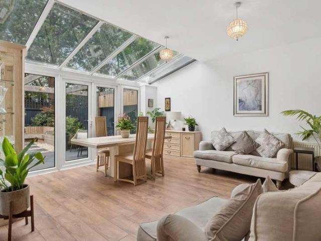 House for sale in Georgia, Greater Manchester