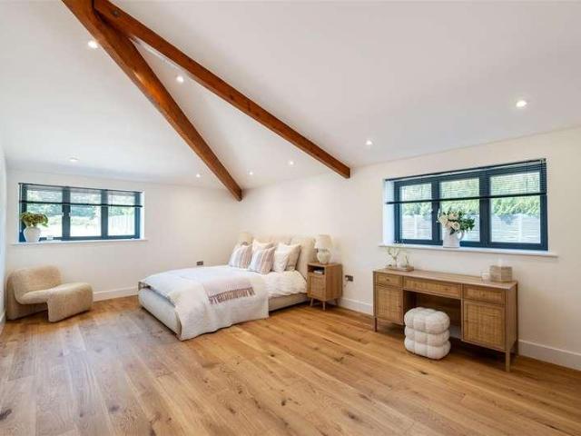 House for sale in Red Hill, Surrey