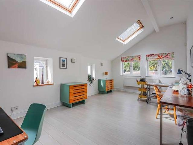 House for sale in The Knap, Barry
