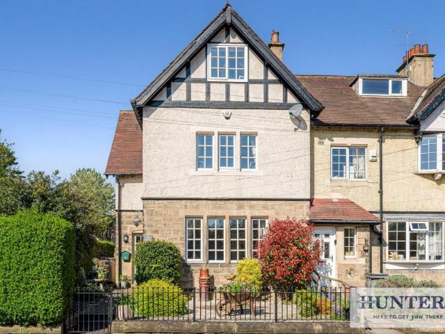 House for sale in Westfield, Guiseley