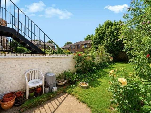 House for sale in Archway, Greater London