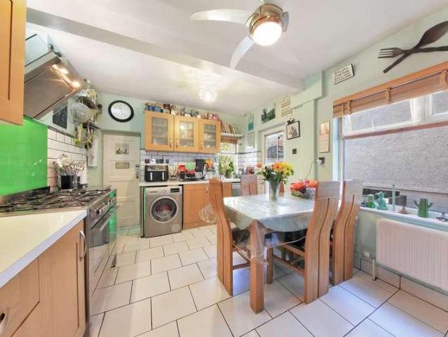 House for sale in London Borough of Croydon, Thornton Heath