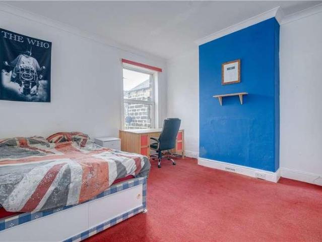 House for sale in Harlow, Harrogate