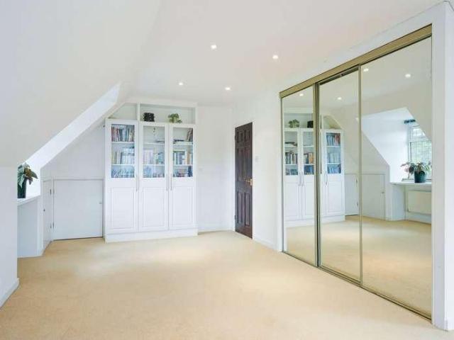 House for sale in Ashplats, Perryfields