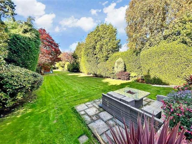 House for sale in Hartlip, Oad Street