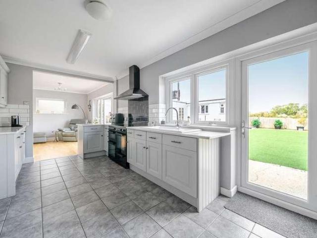 House for sale in Dale Hill, Essex