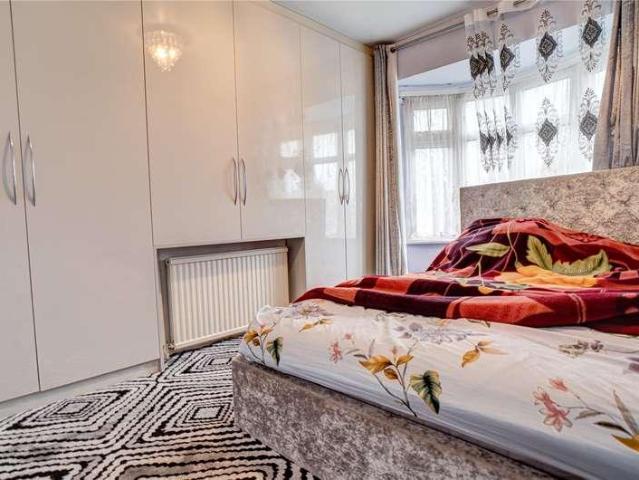 House for sale in Walcot West, Rodbourne