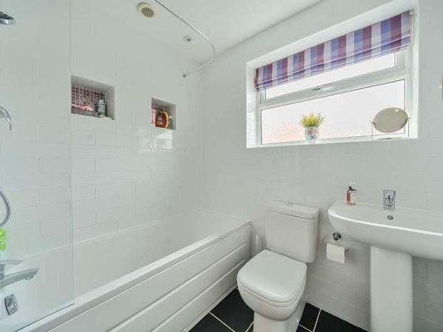 House for sale in Freeland, Black Bourton
