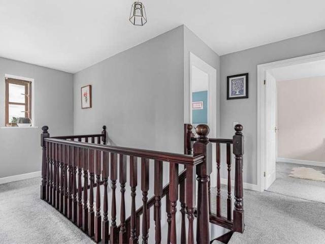 House for sale in Dauntsey, Wiltshire