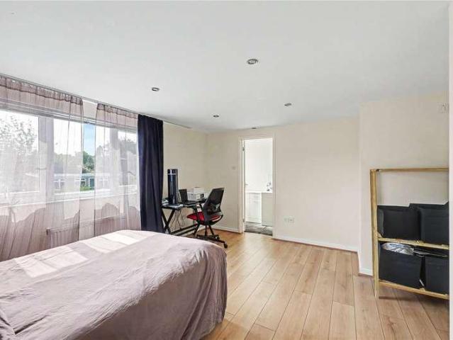 House for sale in Burgh St Peter, Norfolk