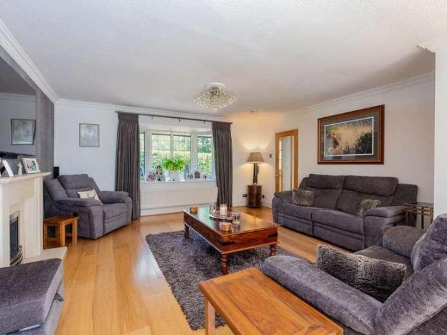 House for sale in Windsor, North Town