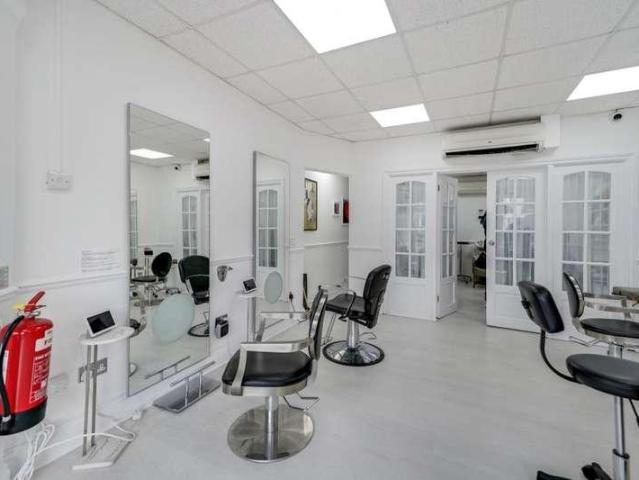 House for sale in Palmers Green, Greater London