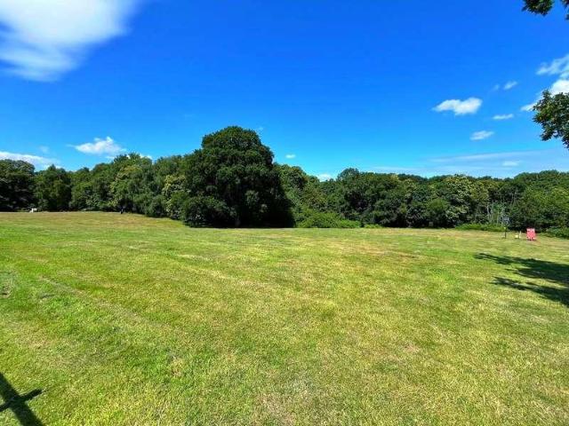 House for sale in Heathlands, East Sussex