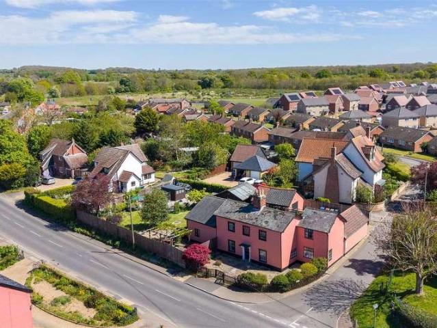 House for sale in Bedingfield, Suffolk