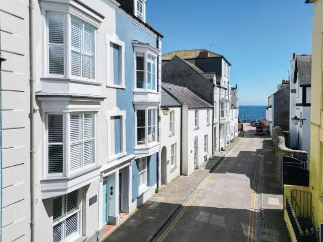 House for sale in Tenby, Pembrokeshire