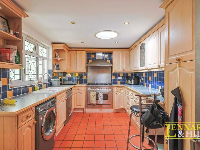House for sale in The Bonners, Stanford-le-hope