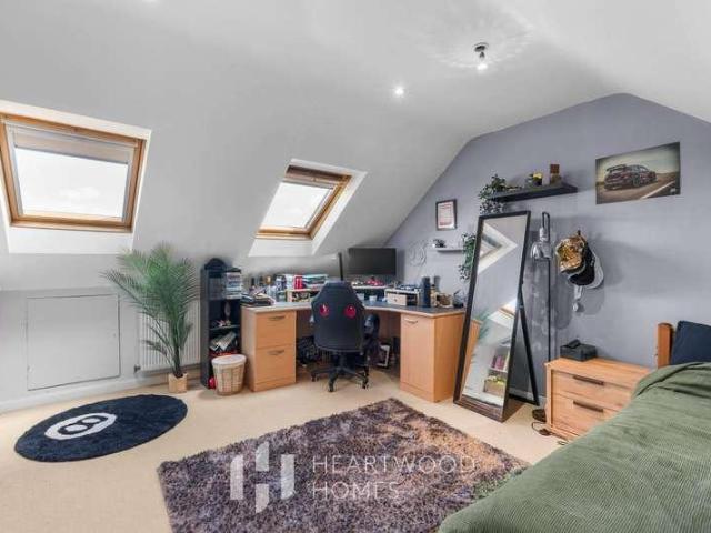 House for sale in St Albans, Five Acres