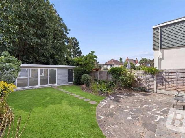 House for sale in Gidea Park, Greater London