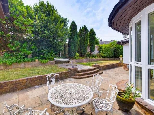 House for sale in Mount Wise