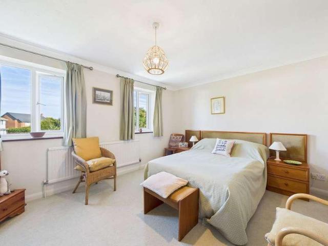 House for sale in Kingston, Clapham