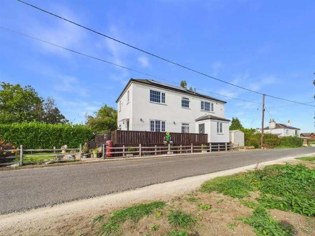 House for sale in Wainfleet St Mary, East Lindsey