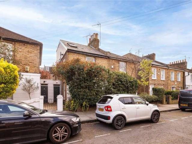 House for sale in Fulham, Greater London