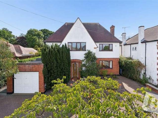 House for sale in South Weald, Brentwood