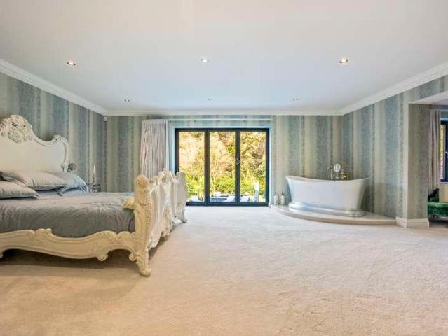 House for sale in Penn Hill, Poole