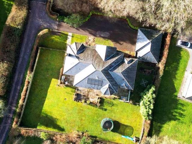 House for sale in West Hill, Budlake
