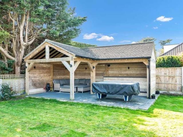 House for sale in Lower Halliford, Surrey