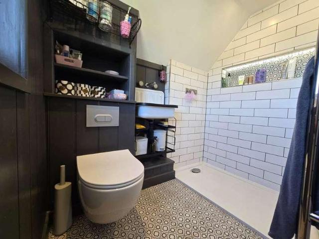 House for sale in Netherfield, Heathlands
