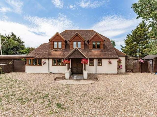 House for sale in The Bridge, Kent
