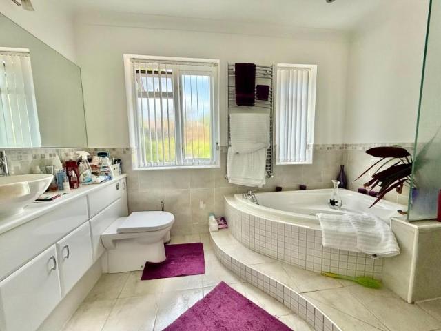 House for sale in Bardsey cum Rigton, West Yorkshire