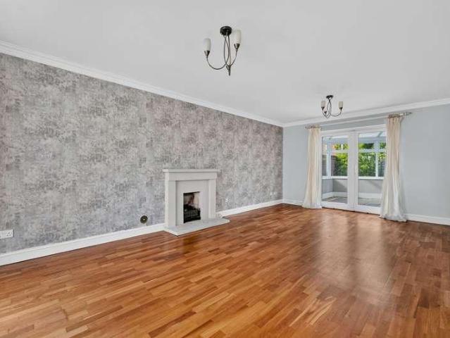House for sale in London Borough of Redbridge, Greater London