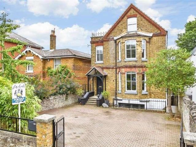House for sale in Ringlestone, Midway