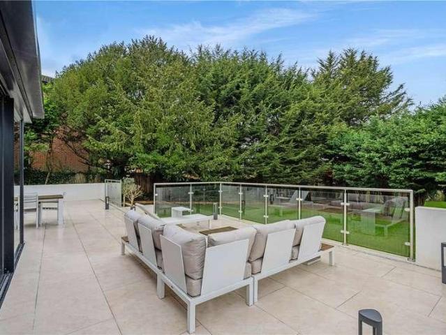 House for sale in Shortlands, Greater London