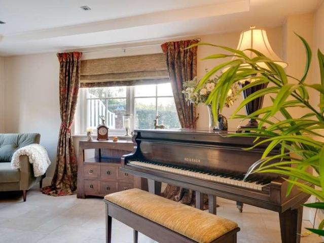 House for sale in Beckbury, Shropshire