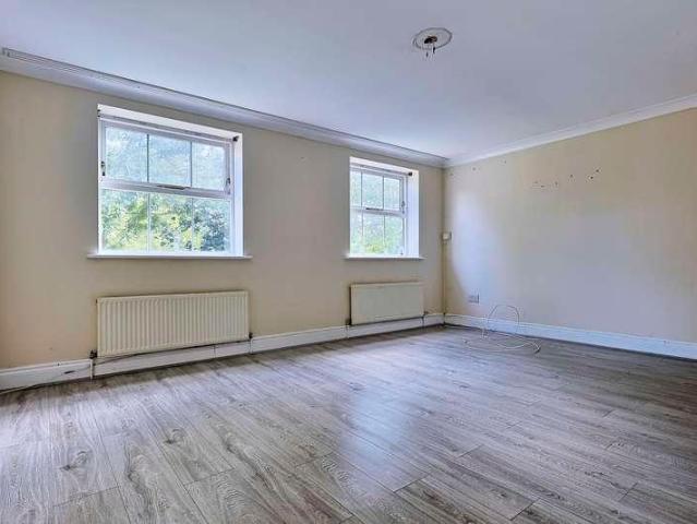 House for sale in Enfield Island Village, Greater London