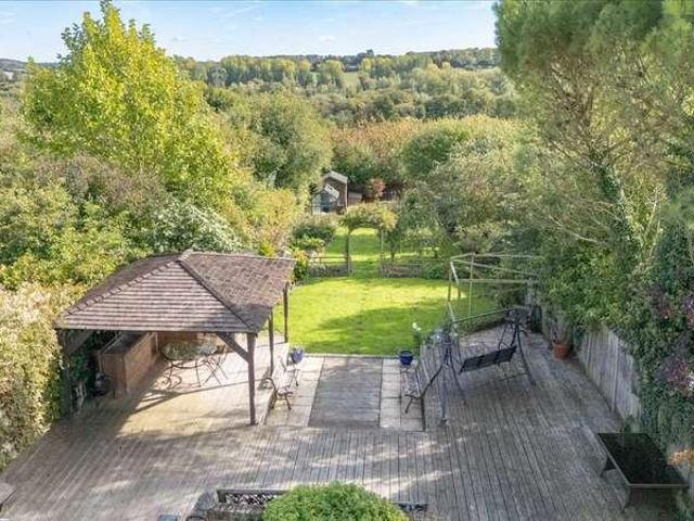 House for sale in Old Wives Lees, Bridgefield