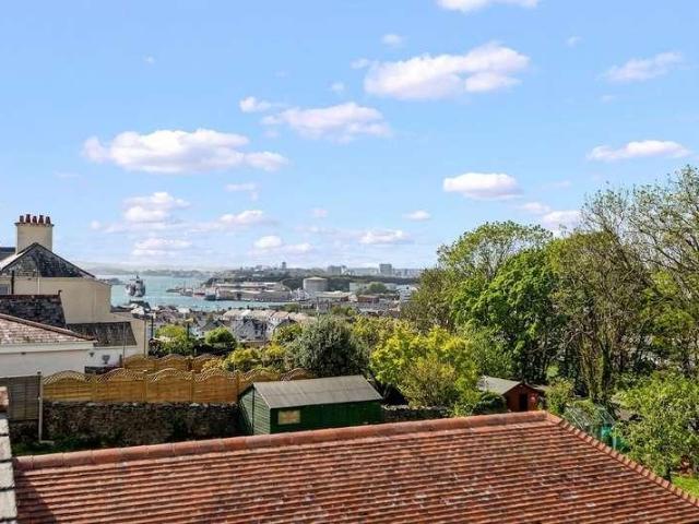 House for sale in Mount Wise