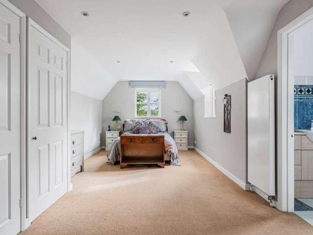 House for sale in Fossebridge, Gloucestershire
