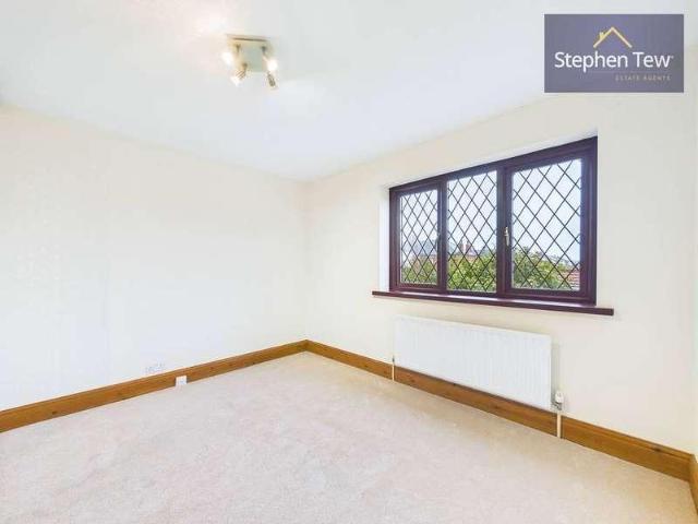House for sale in Hawes Side