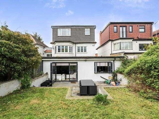 House for sale in Hendon Central, The Hyde