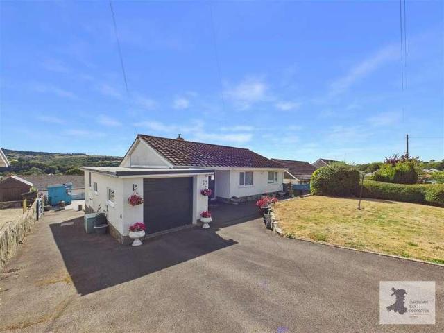 House for sale in Bryndioddef, Adpar