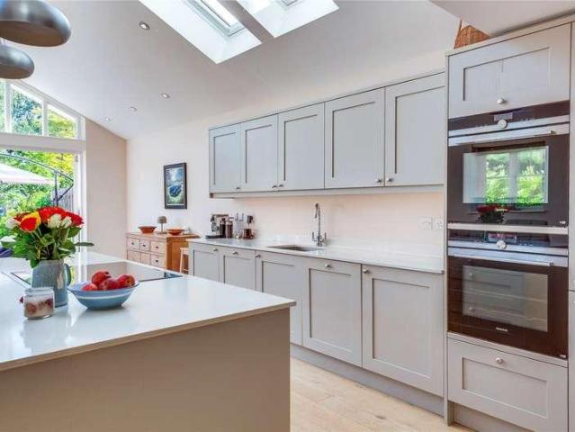 House for sale in Shiplake, Berrick Salome